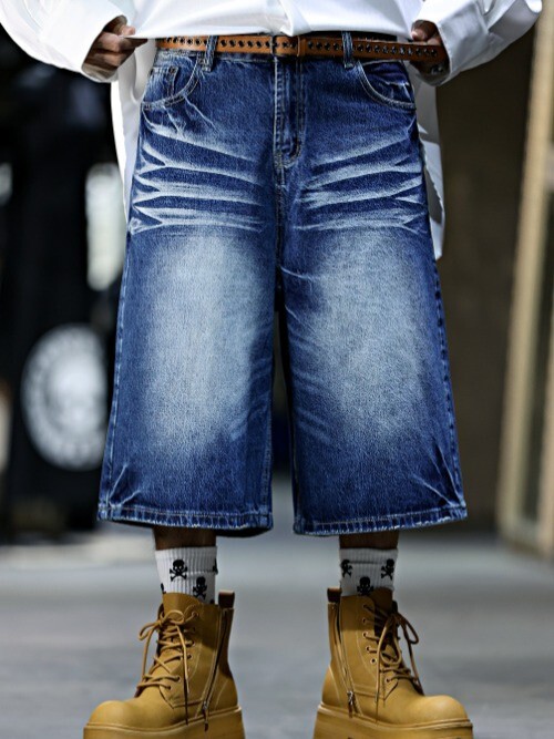 水洗刷色牛仔百慕達短褲