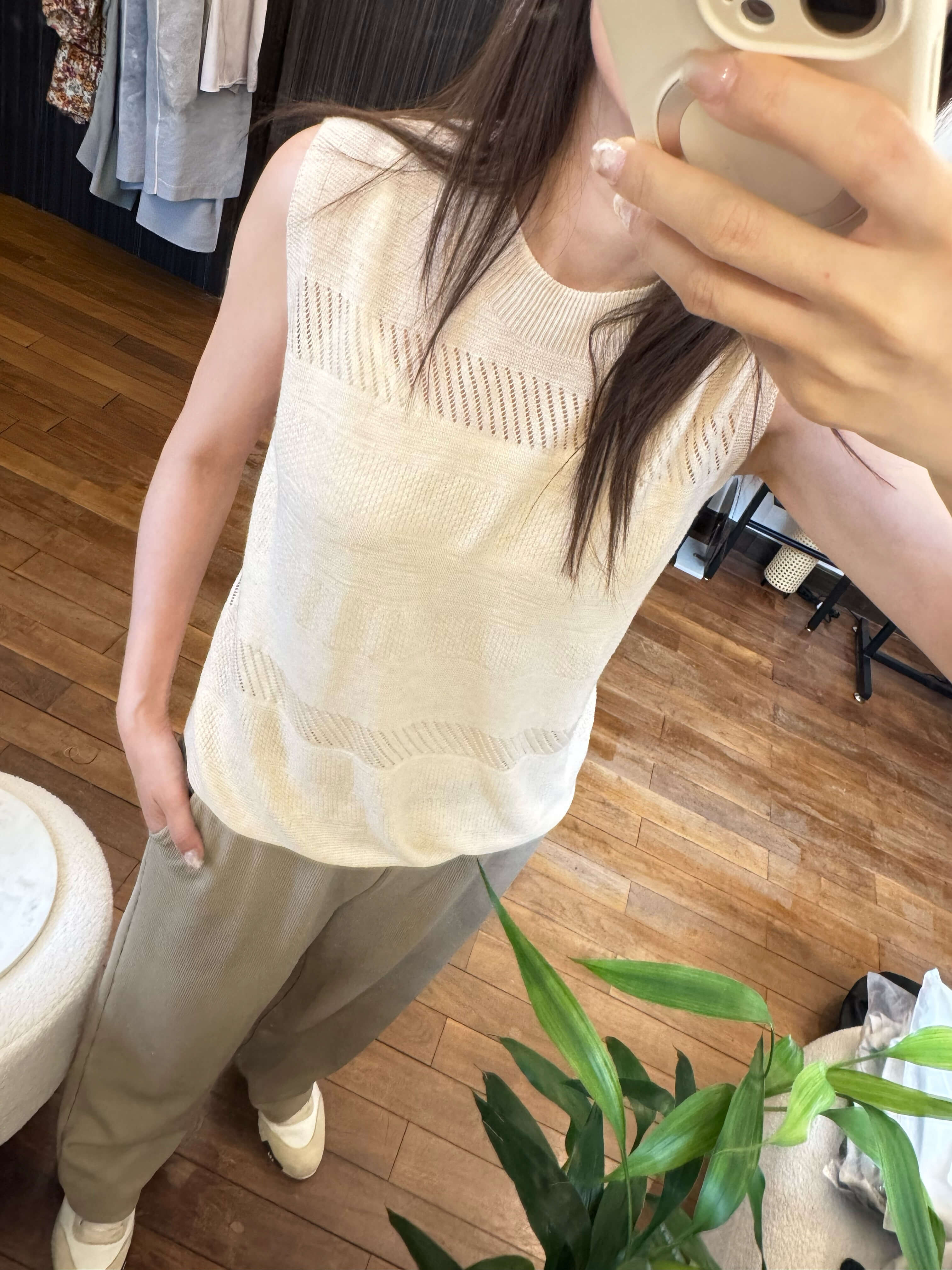 Baby-Cashmere Sleeveless Top With Cami_KN263L17