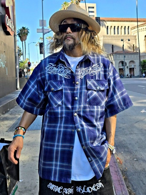 奇卡諾刺繡短袖格子襯衫