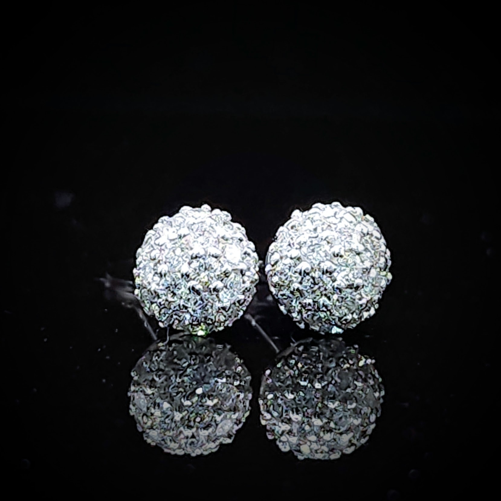 全新18K白金57份鑽石耳環