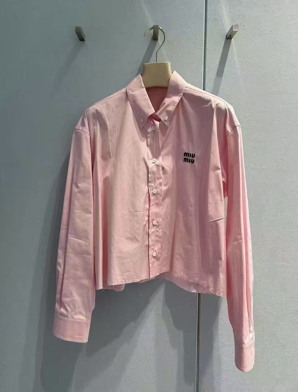 Miu Miu 粉色長袖襯衫