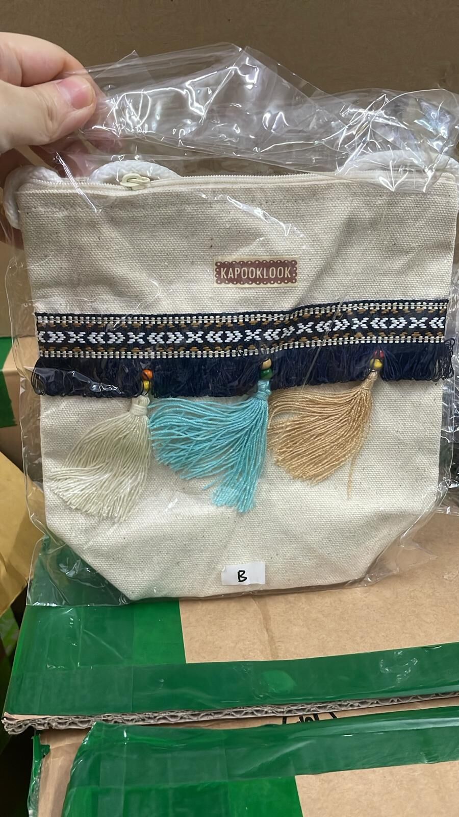 現貨 泰國流蘇斜揹袋（#919大D)