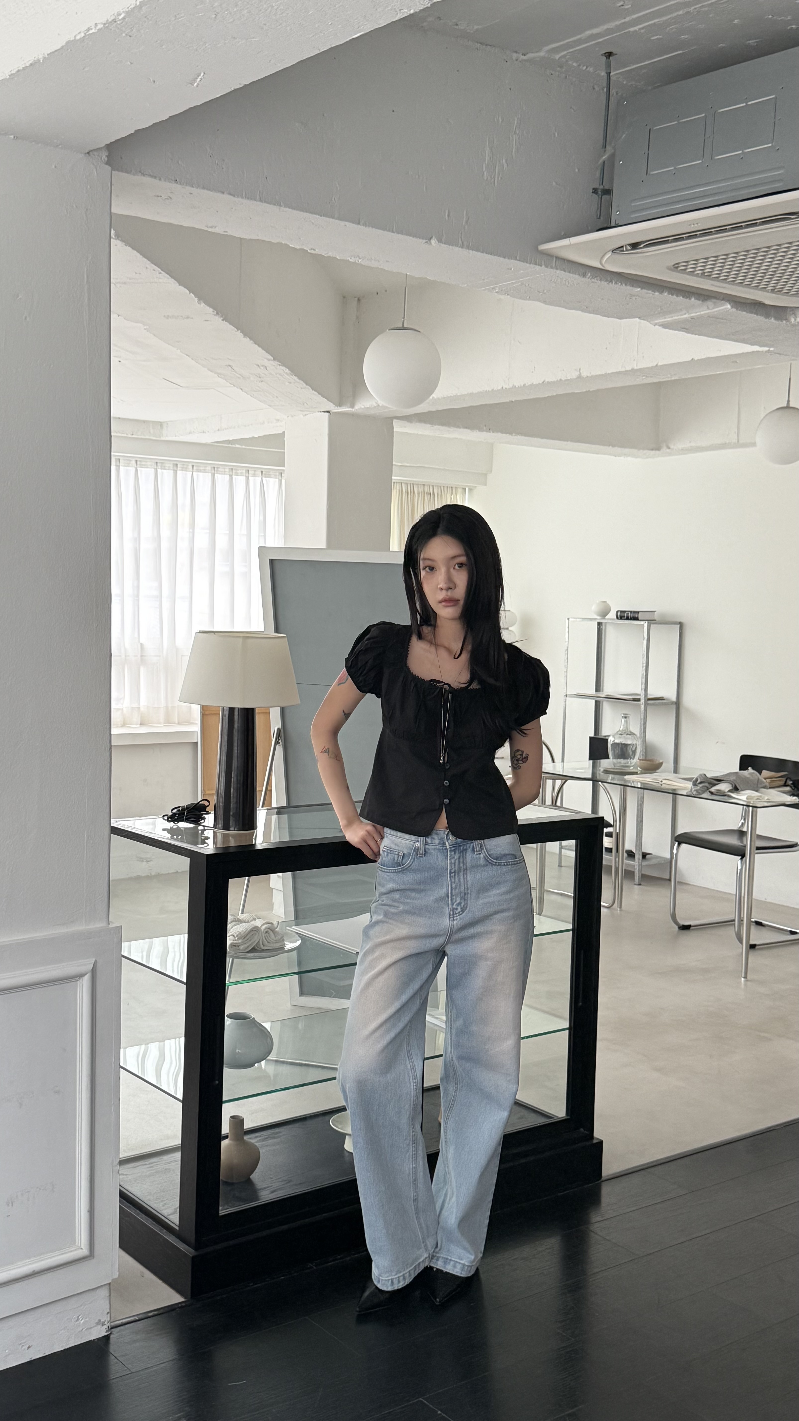 法式可愛女人澎澎上衣(黑/白)