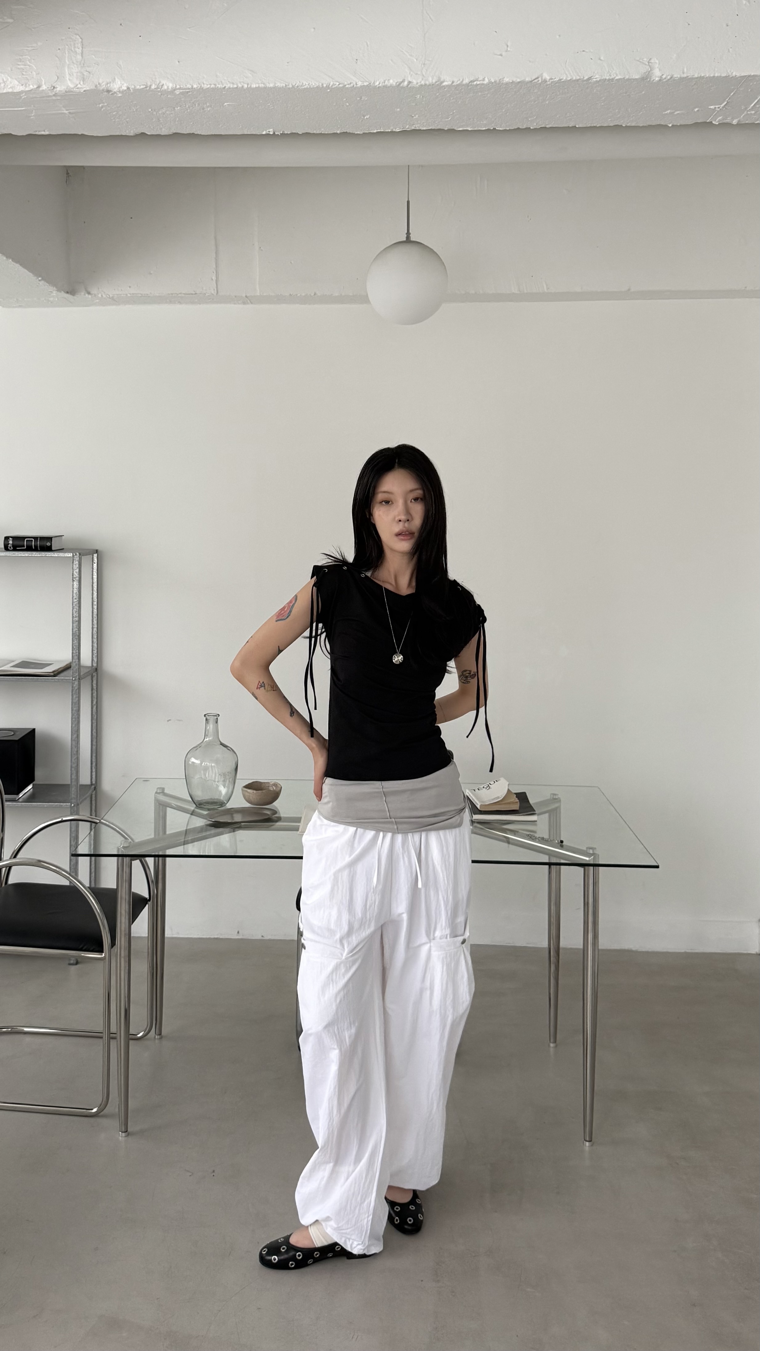 刷刷側口袋抽繩褲(黑/白)