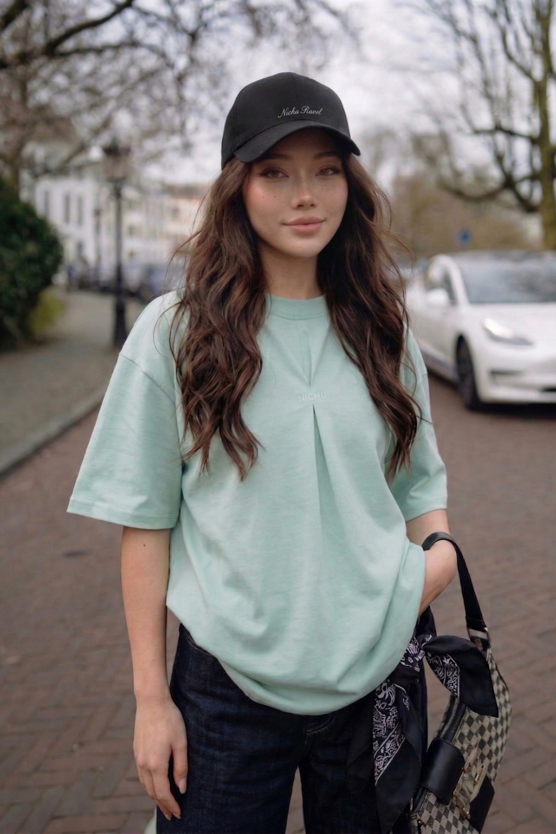 Layered Pleat Line Embroidered T-Shirt (U)