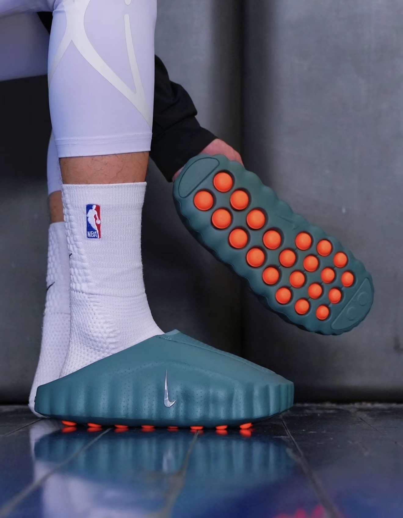 NIKE MIND 001 Slide Mineral Slate 湖水綠 HQ4307-300