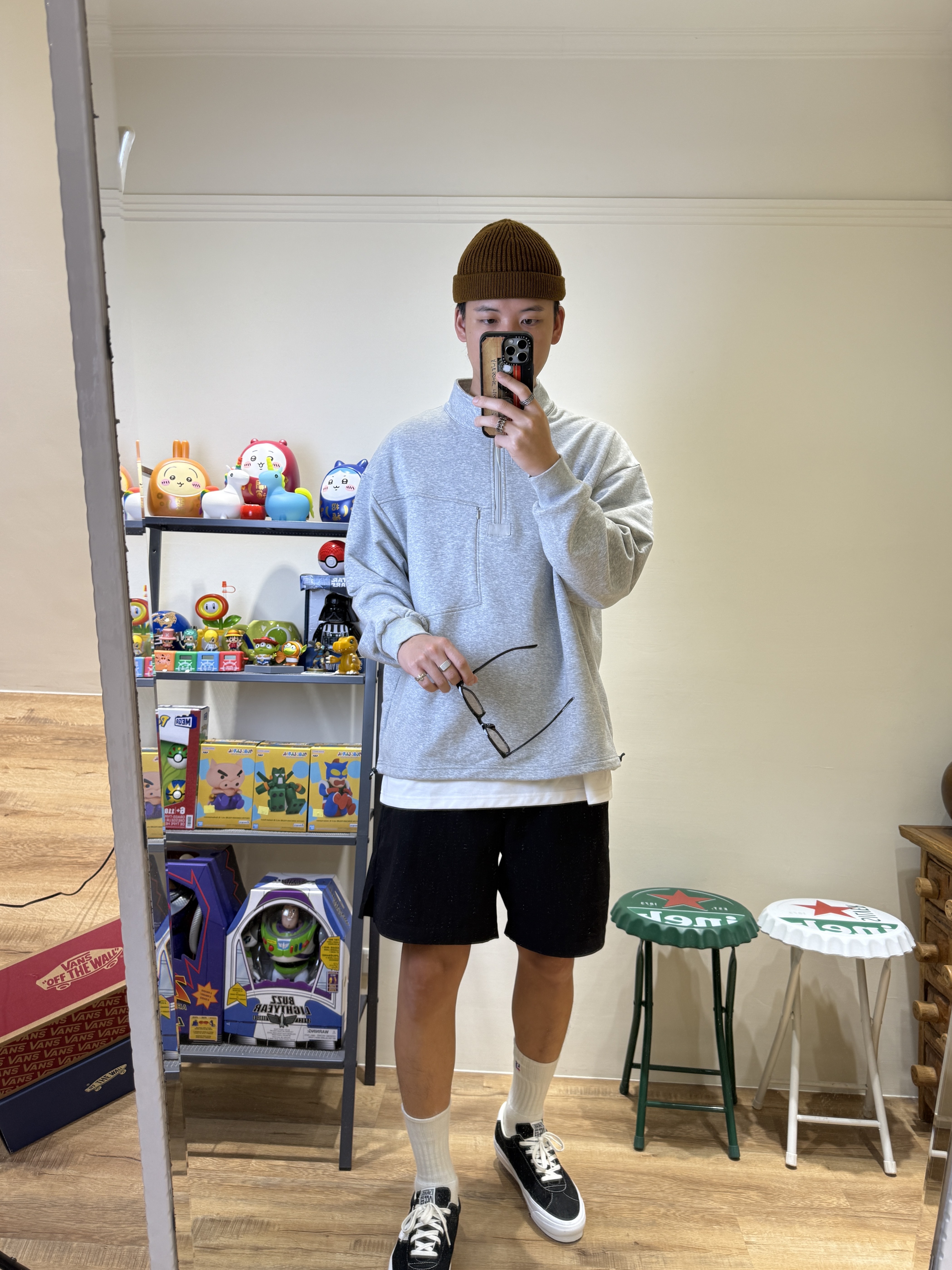 寬鬆落肩立領半拉鏈上衣(麻花灰)