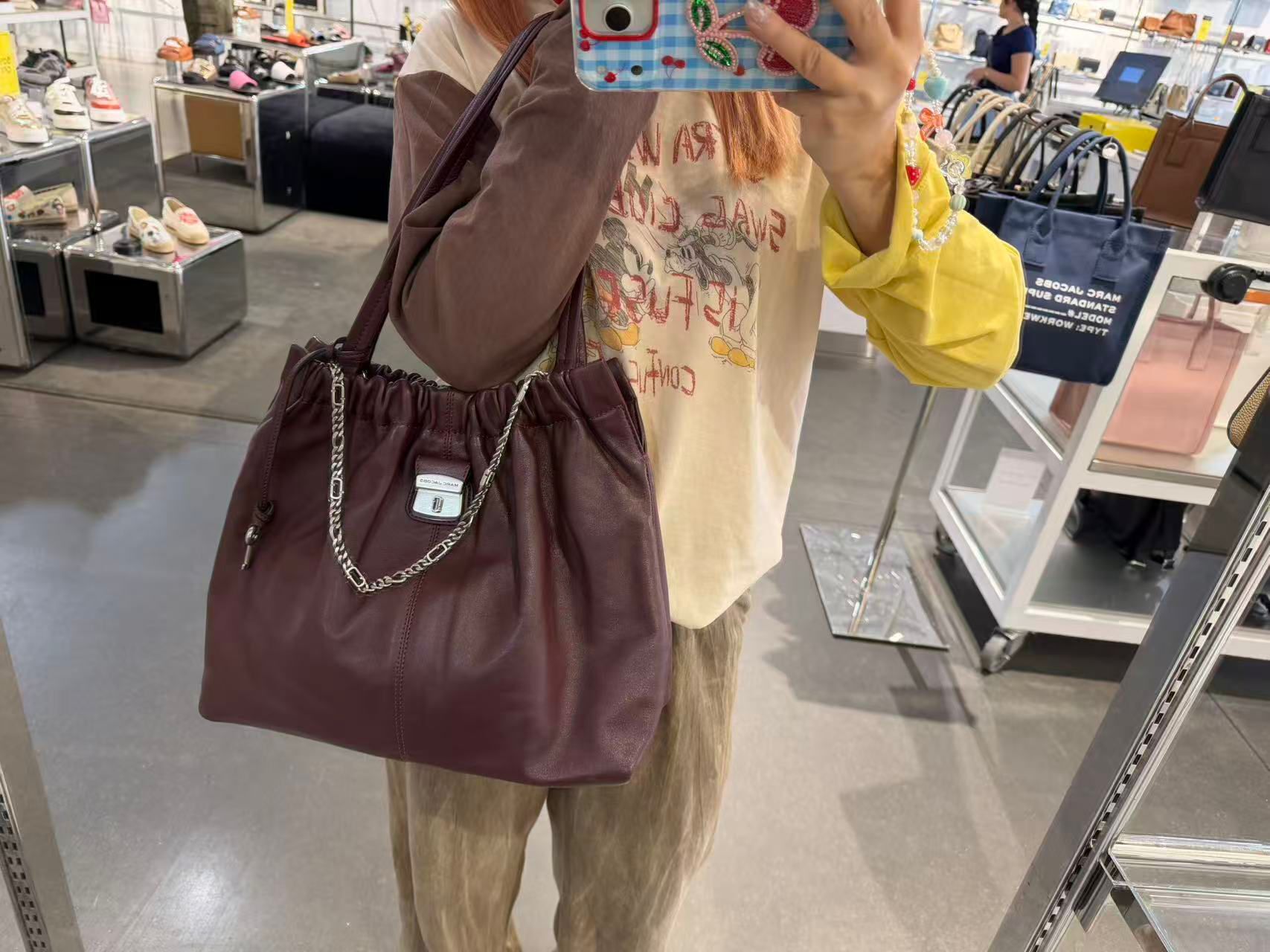 【預購】Marc Jacobs H0409100 單肩包（酒紅色）
