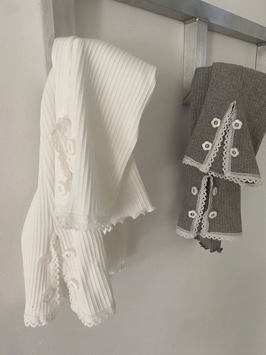 lace trim floral button sleeve / leg warmers