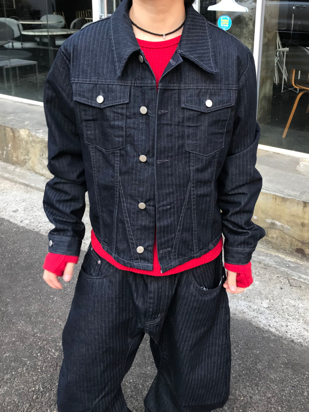 人字紋斜邊裁剪牛仔夾克