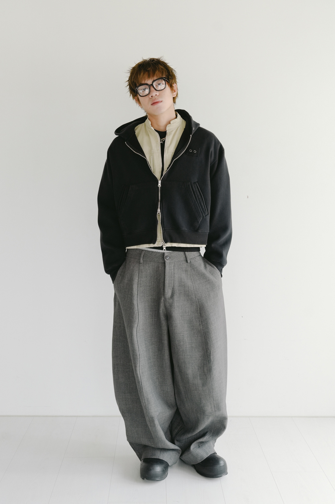 crop hood zip-up #外套