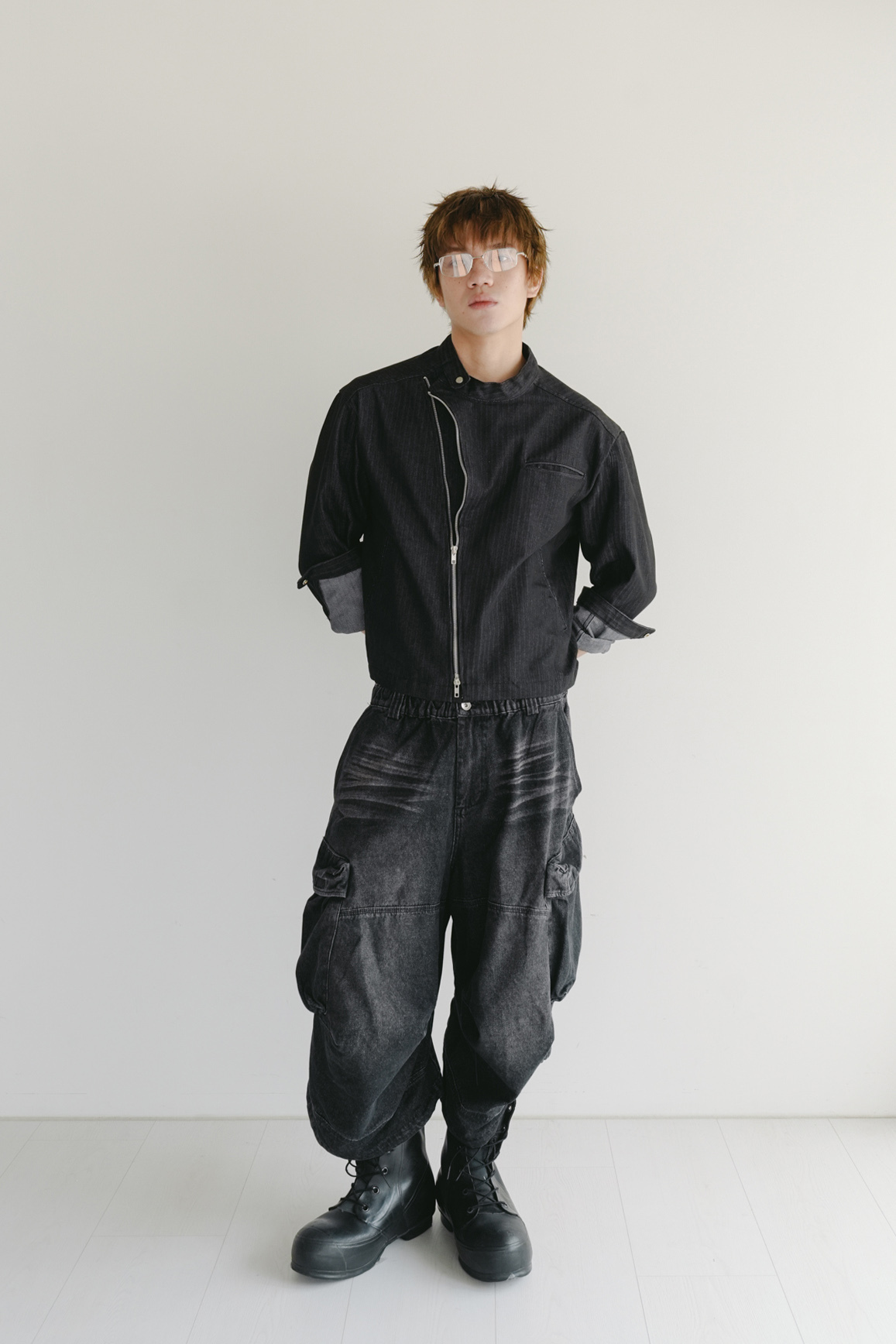 curved non-fade denim jacket #外套