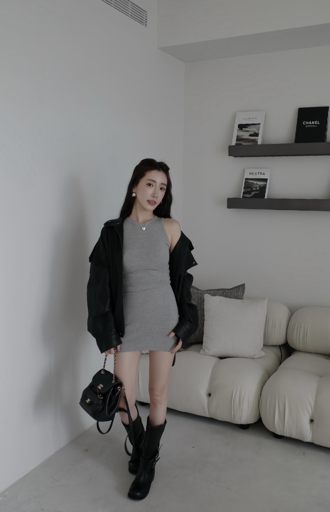 (預購)#AN63 自帶bra削尖背心洋裝(黑/灰)＃建議S