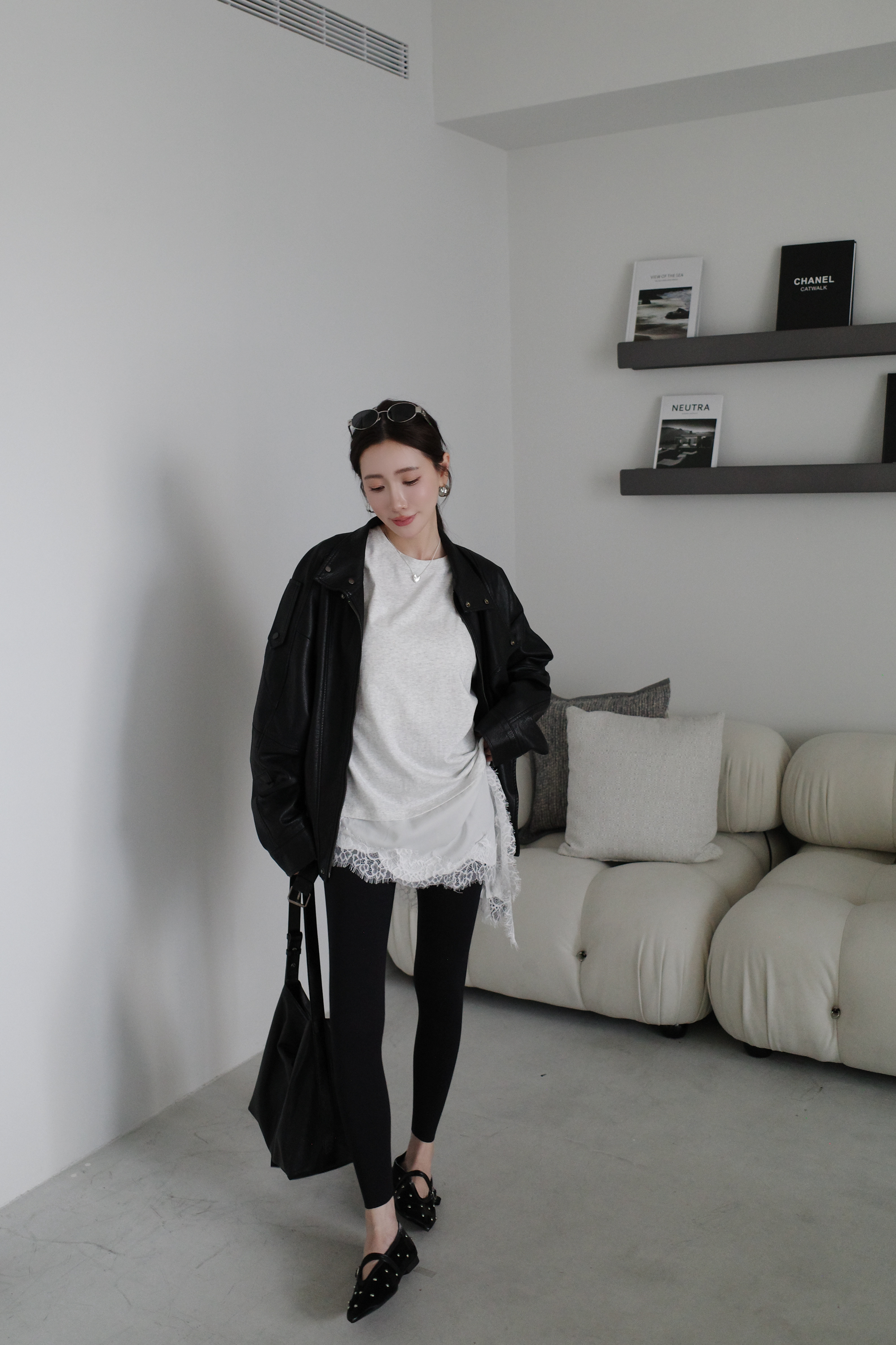 (預購)#AN76 拼接蕾絲上衣(白/淺灰)