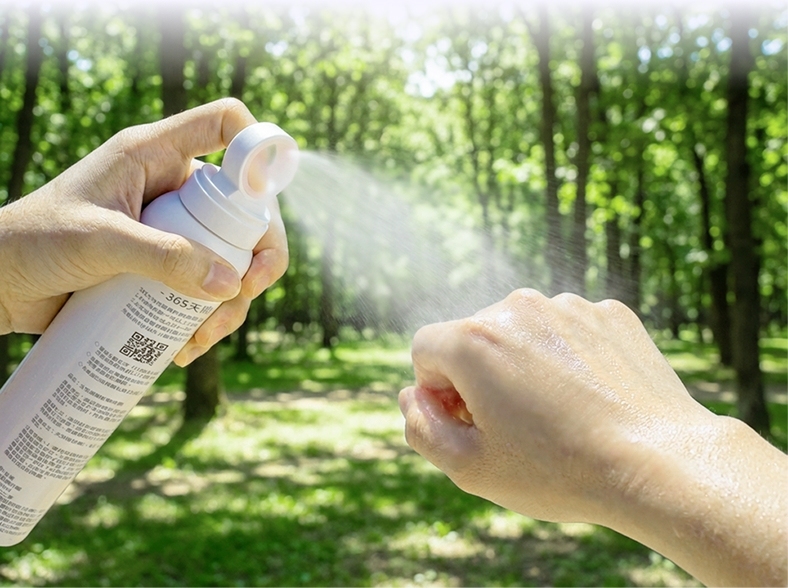 豐傑護體防曬噴霧，360度超廣角噴頭產生的均勻噴霧