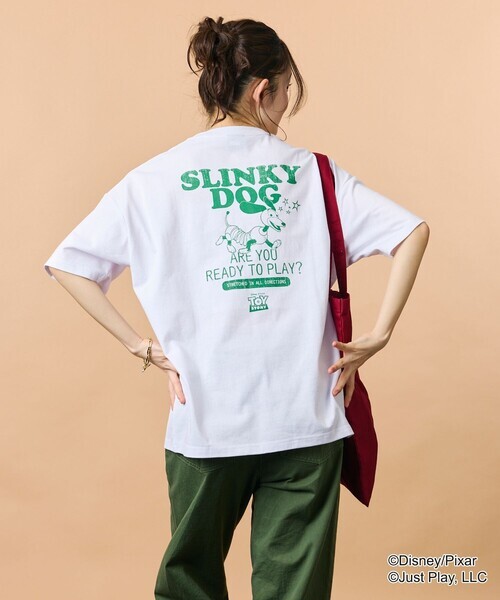 FREAK’S STORE / SLINKY DOG TEE