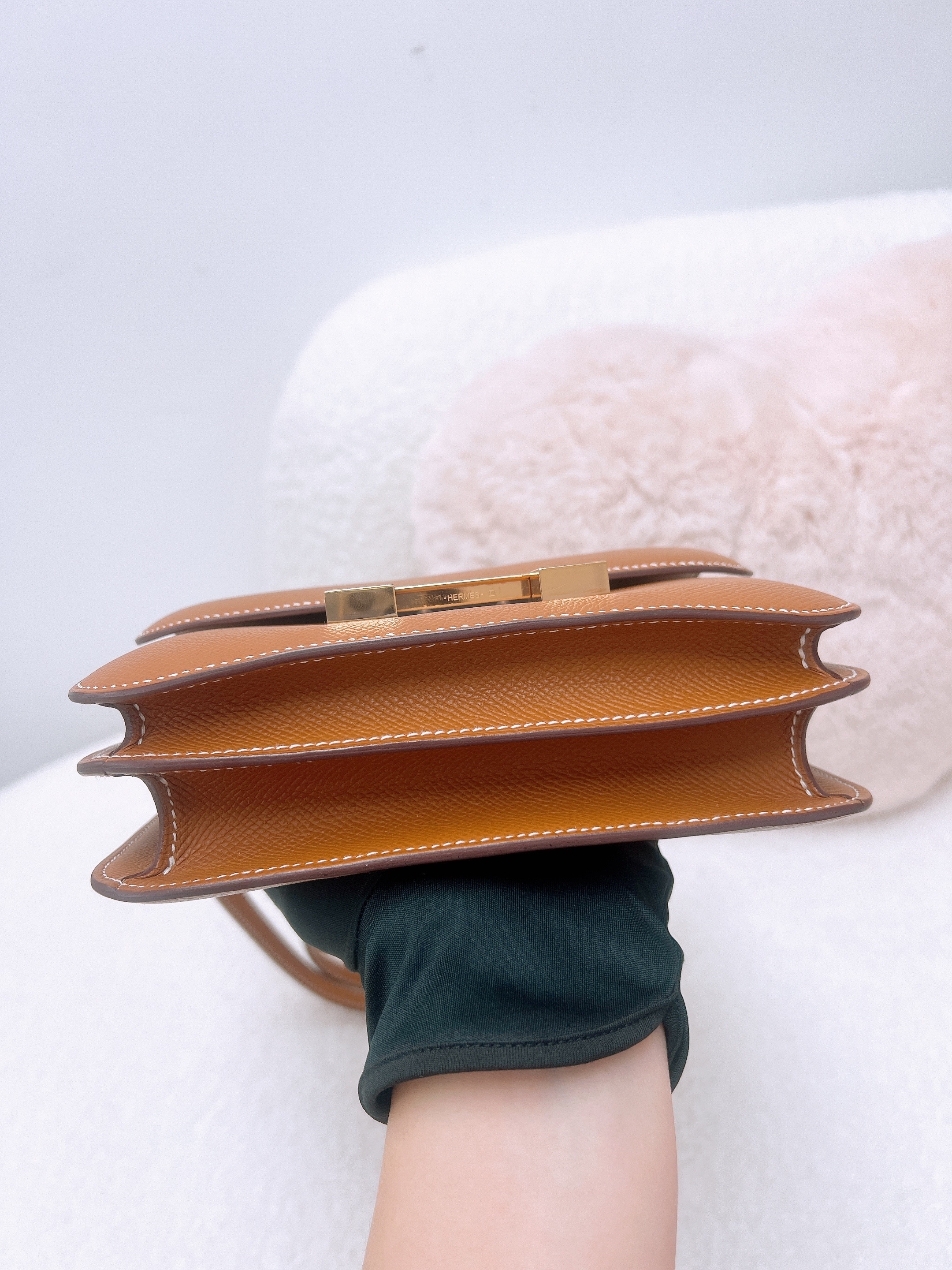 Hermes mini constance (gold RGHW/ stamp U)