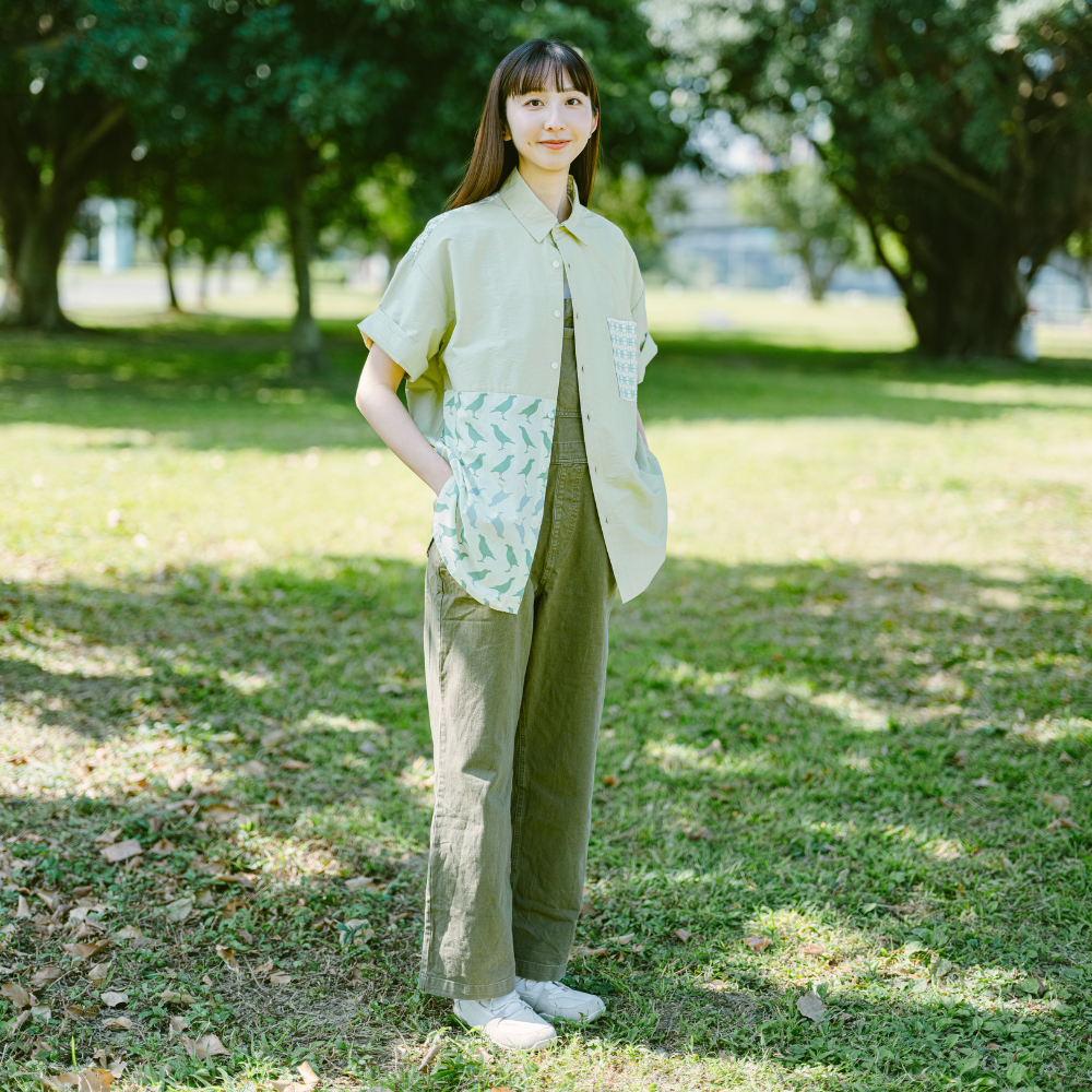 印花樂短袖拼接襯衫/台灣八哥/清爽綠