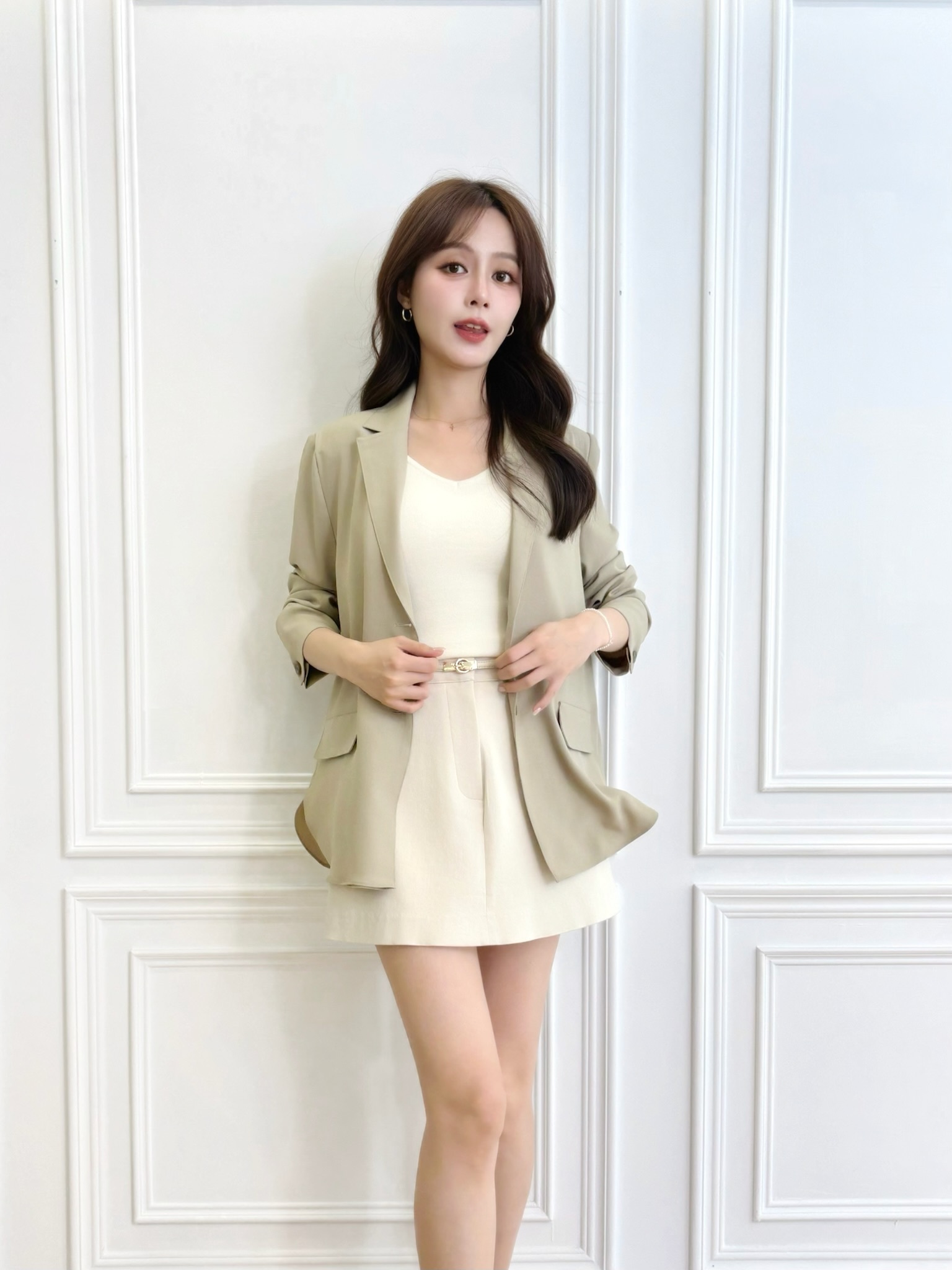 輕盈柔滑西裝外套