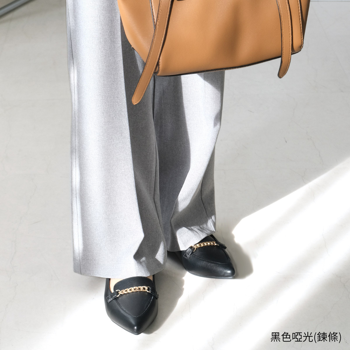 俐落小姐姐 低調裝飾尖頭樂福鞋 【FX2415】