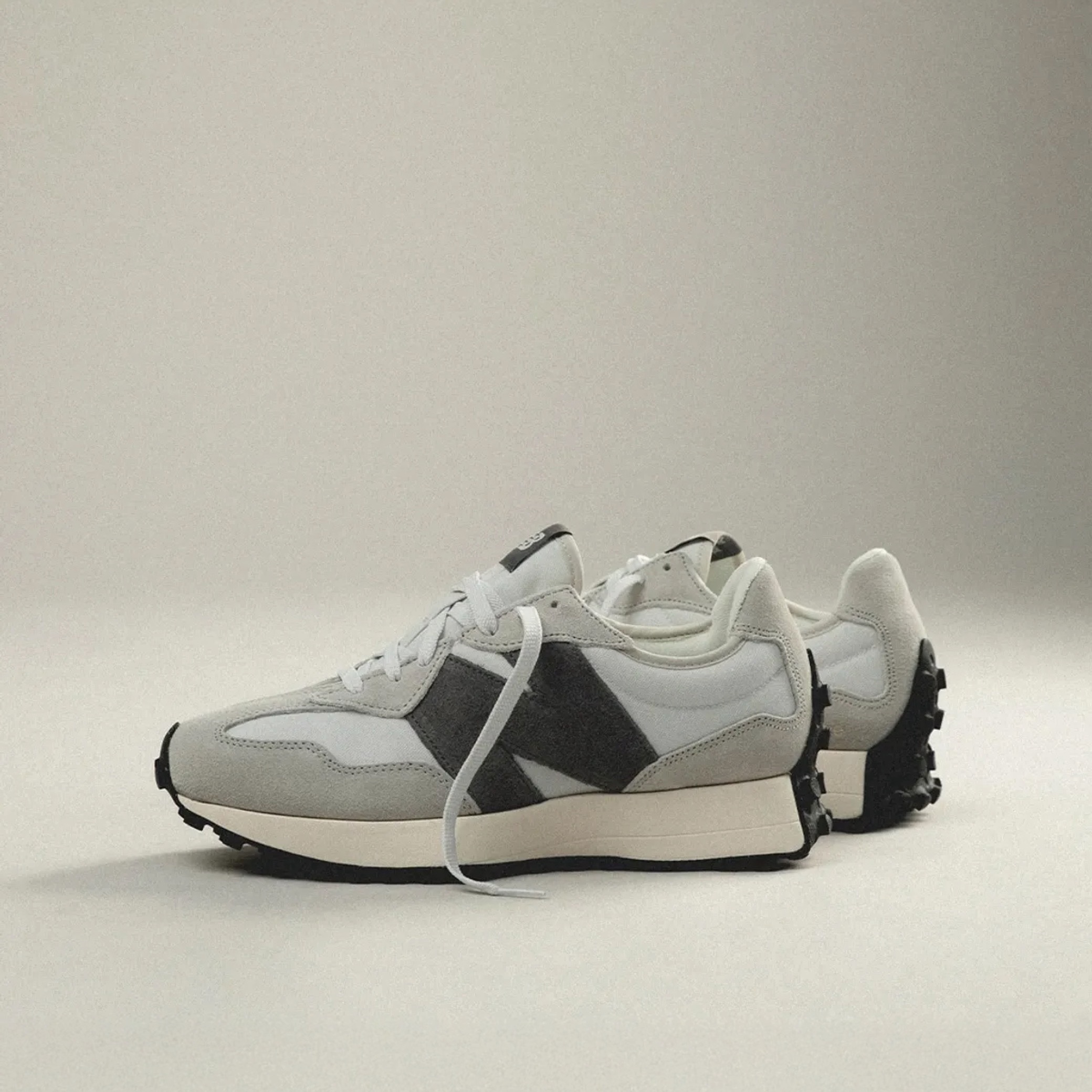 New Balance 327 Nimbus Cloud " MS327WE "