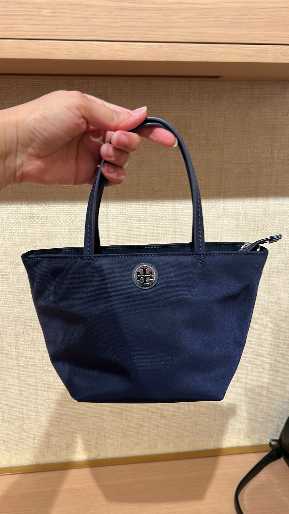 LYS01521 Tory Burch 尼龍輕身迷你Tote Bag