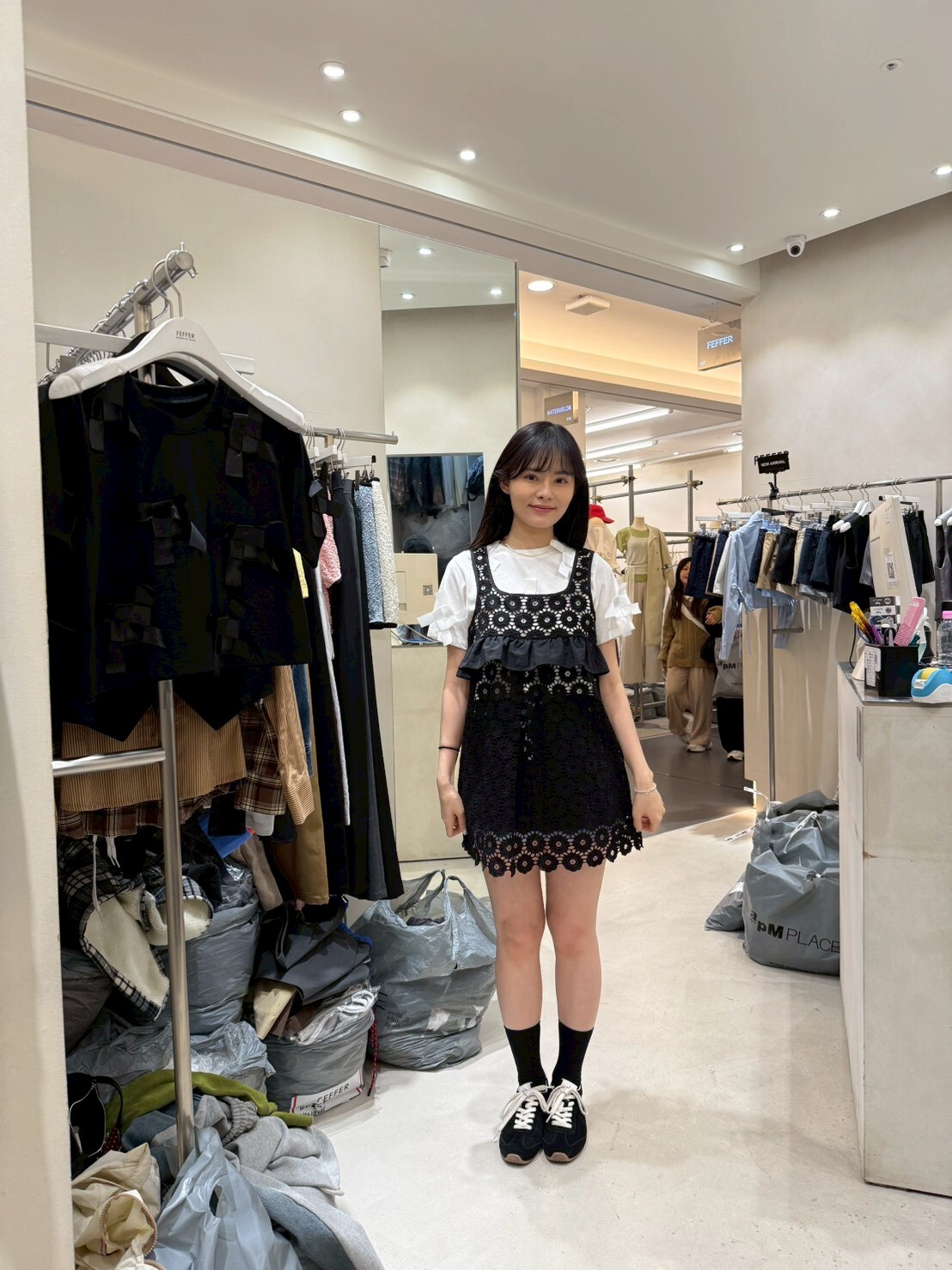 FF6031 黑色棉質通花背心連身罩裙