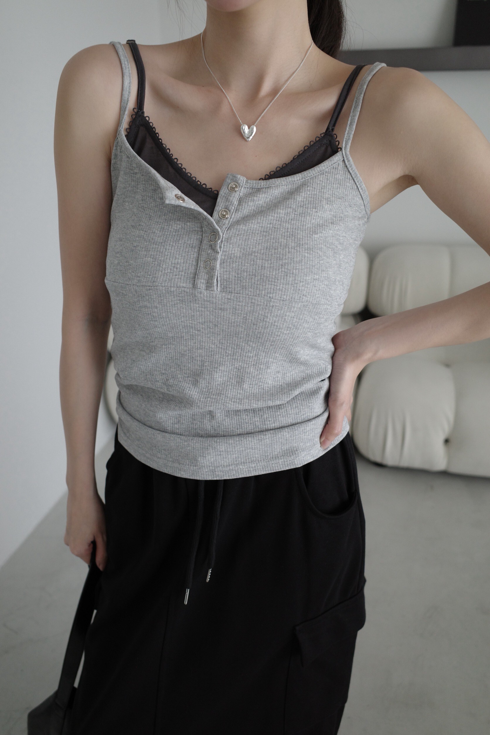 (預購)#AN57 假兩件彈力背心(黑/灰/白)