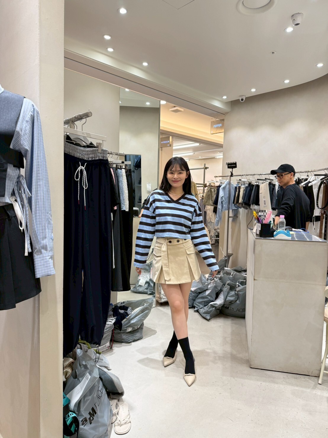 FF6033 V領拼色間條上衣