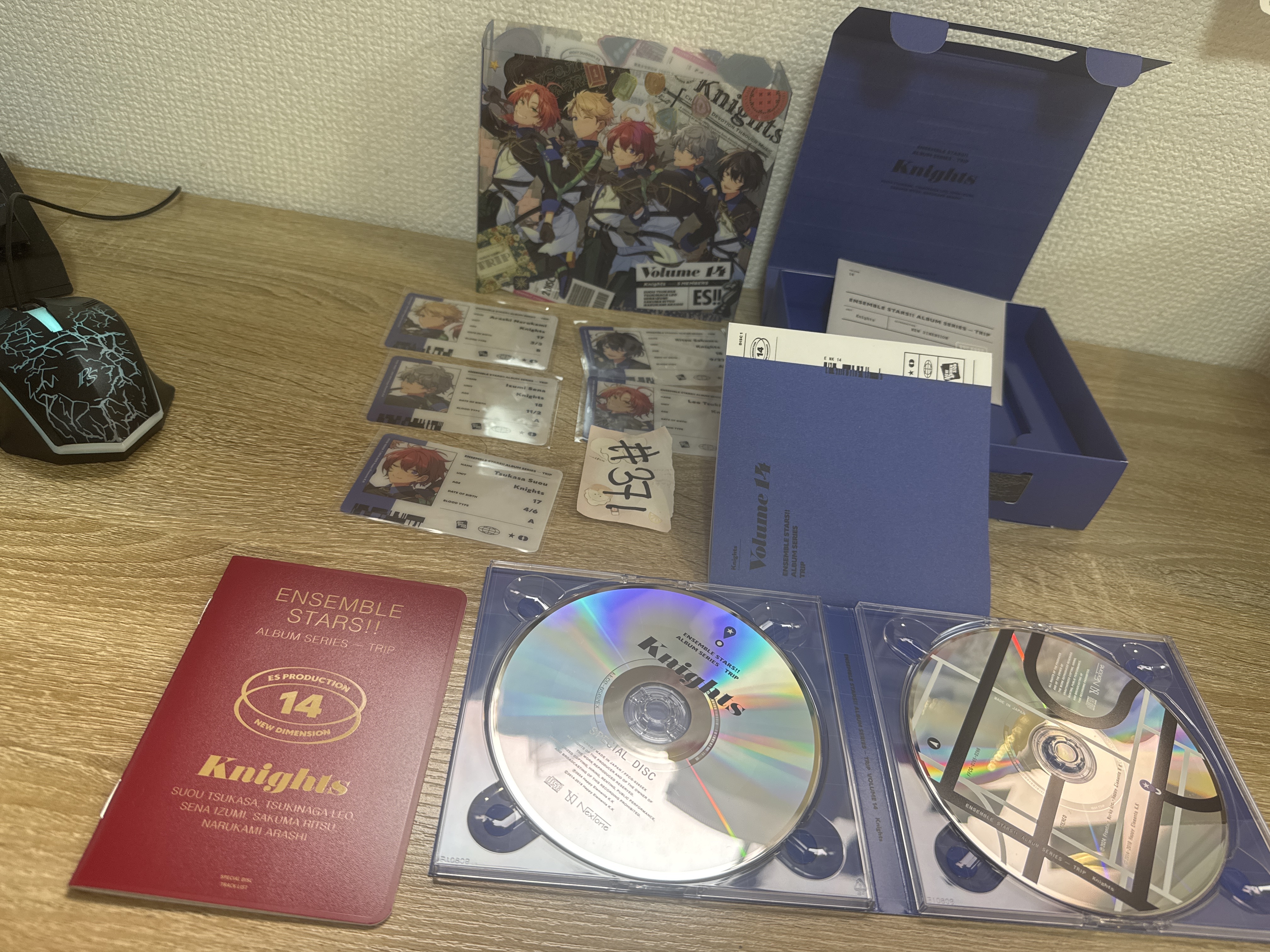 ES KNIGHTS 初回限定 SET 連小卡#371