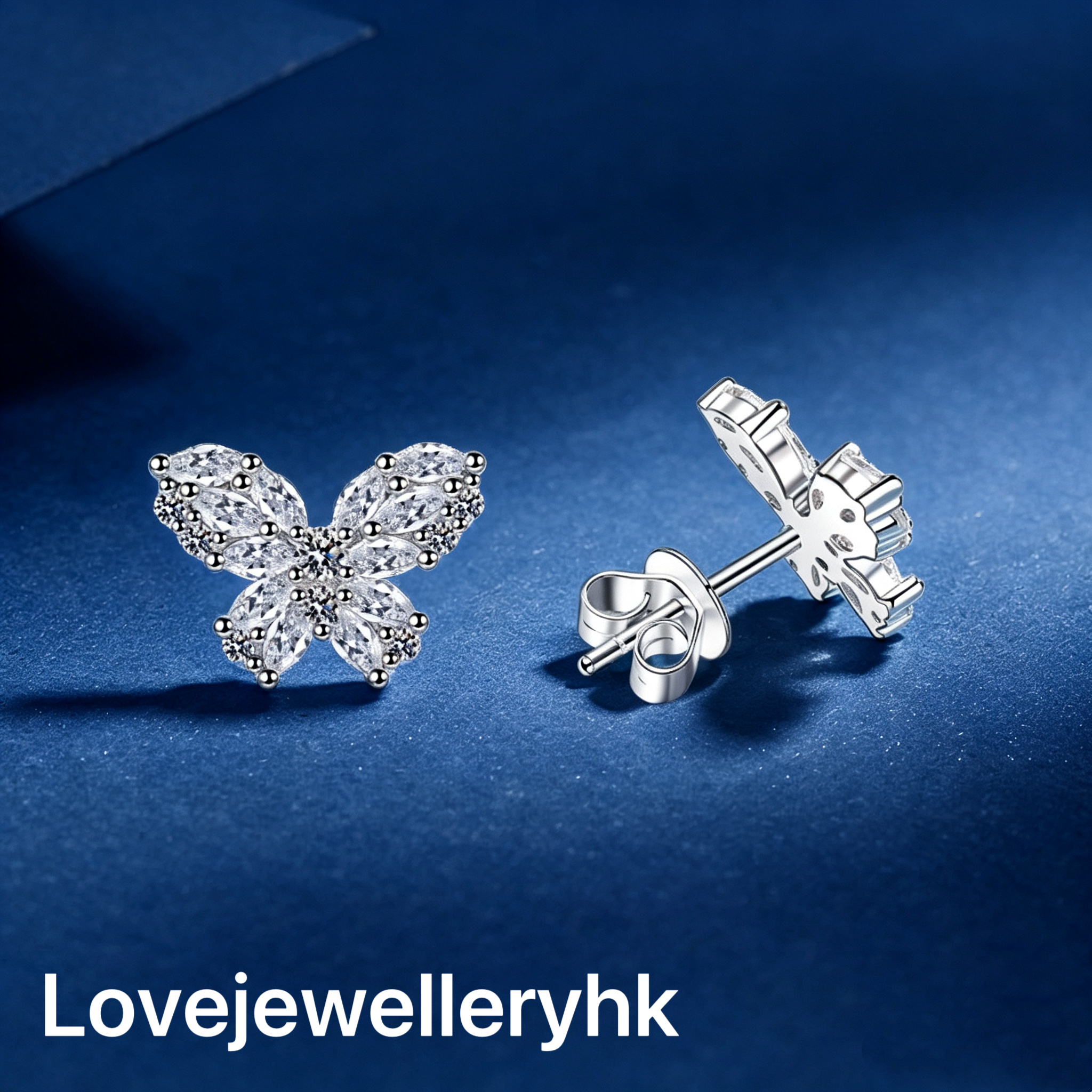 Full moissanite bufferfly style earrings      E1.38C019