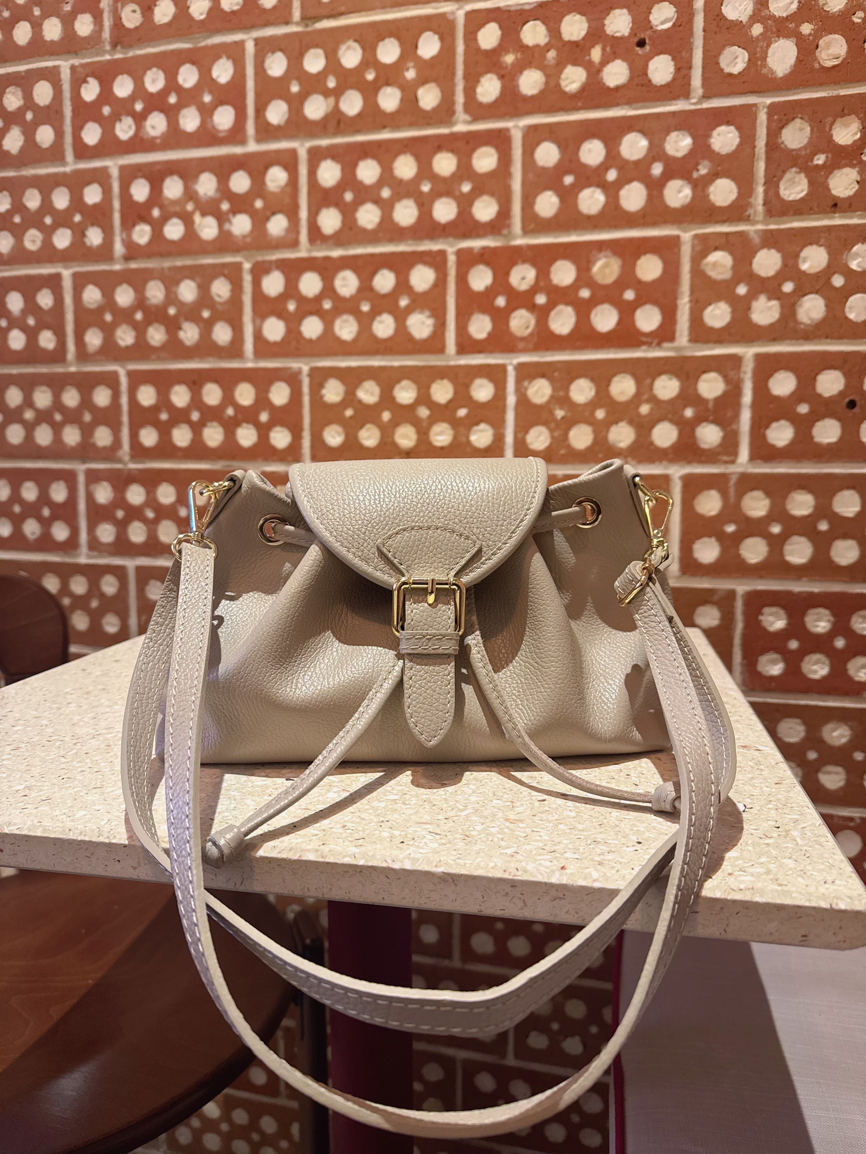 Cherry Paris Leather PATRICIA - 4196 Granite 花崗岩 (杏色)