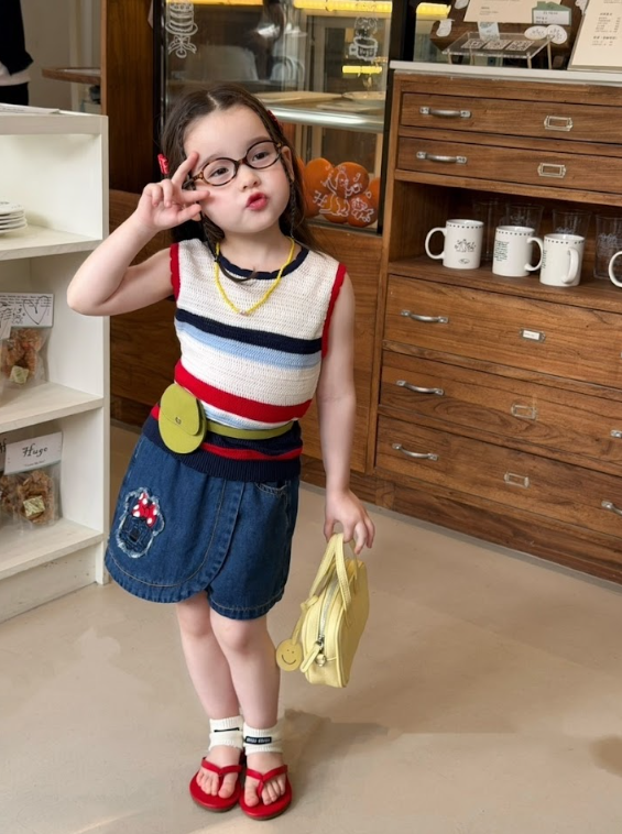 BYC04T022AC  色彩文藝夏日撞色針織背心