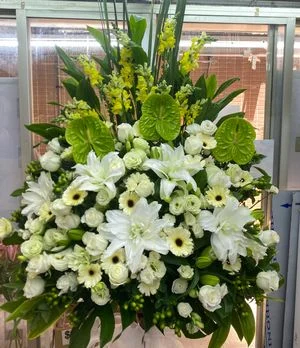 W - Condolences and Remembrance - In Memoriam of SYM_90019