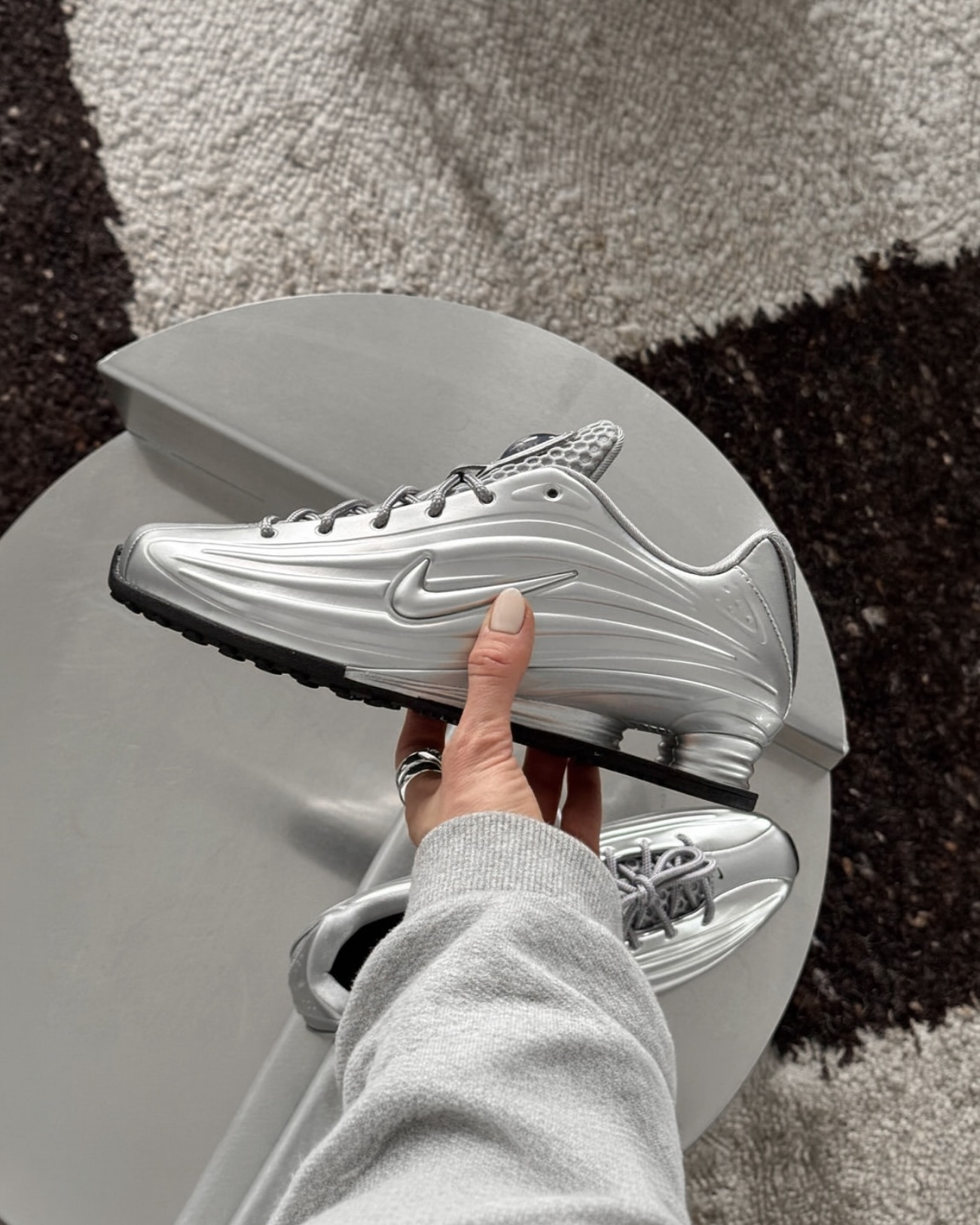 【Focus Store】預購 Nike Shox Z Wmns "Metallic Silver" 液態銀 IO7843-002