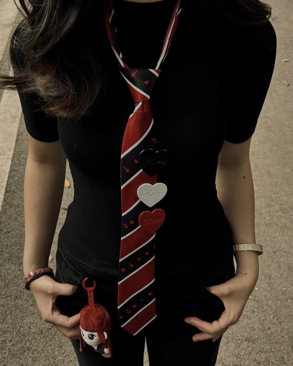 <獨家聯名>Jennie x Miniso 聯名 Ruby系列 周邊 領帶 兩色