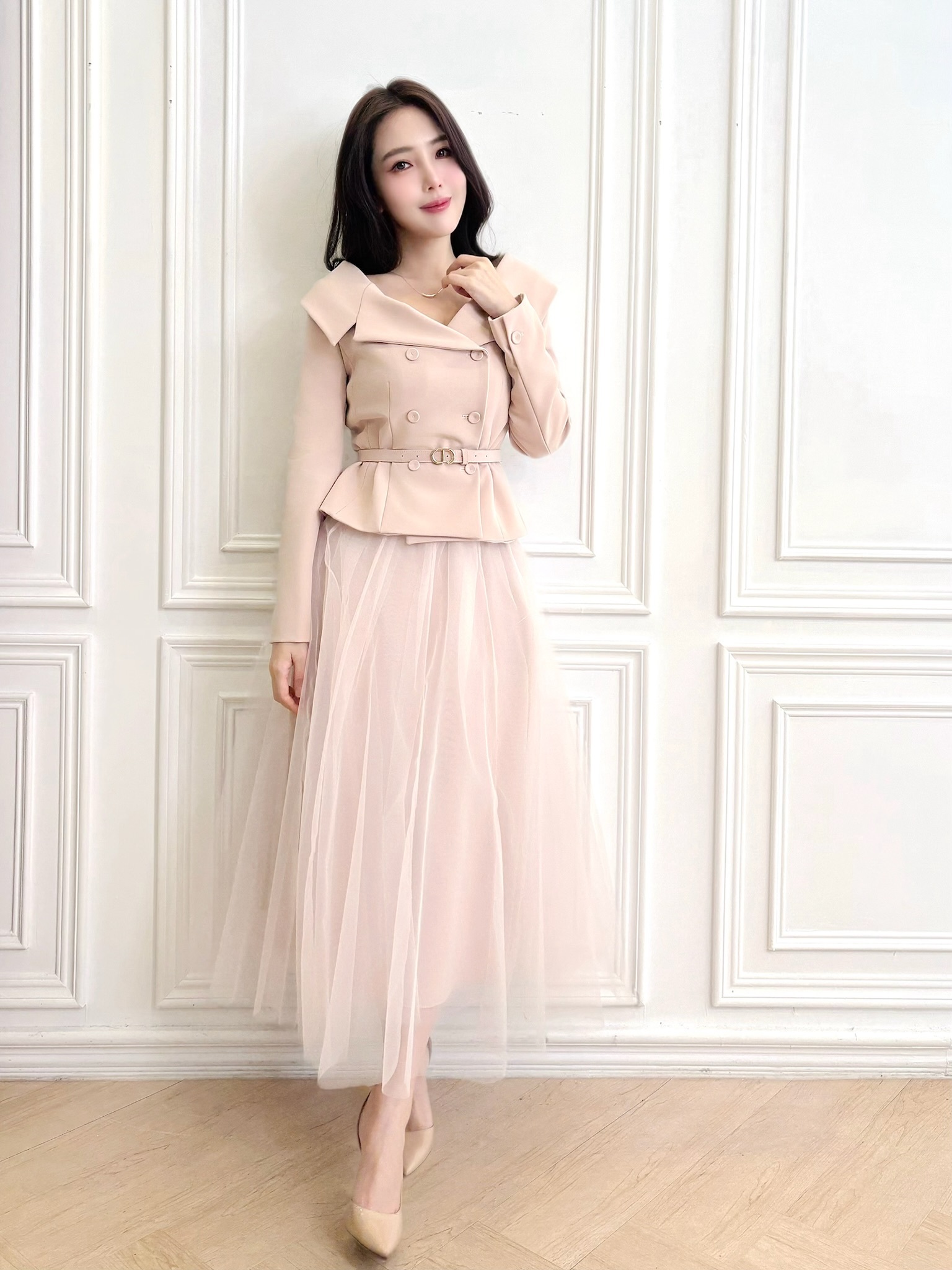 (富家千金!)翻領腰身上衣