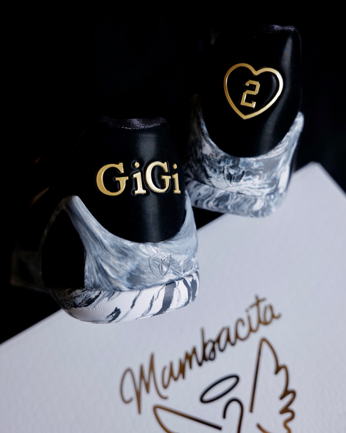 (預訂) Nike Kobe 9 - Mambacita Gigi Black White