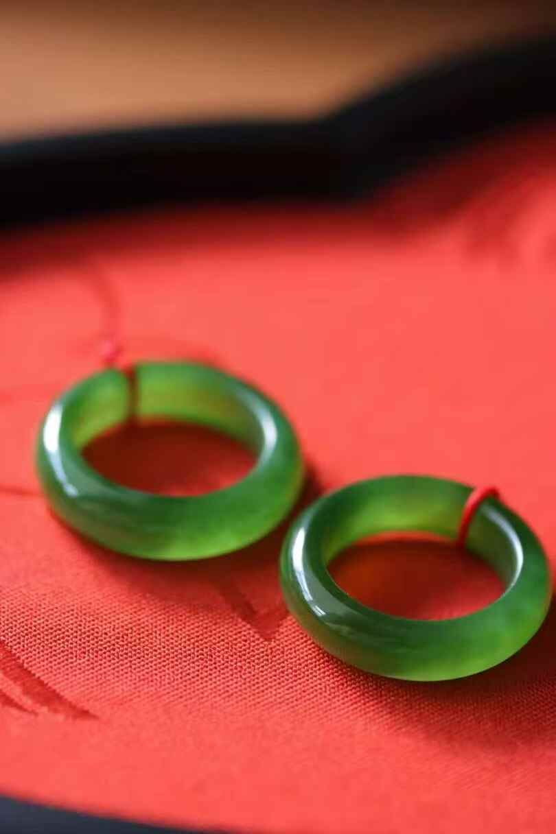 和田玉冰陽綠碧玉貓眼指環,天然和田玉軟玉