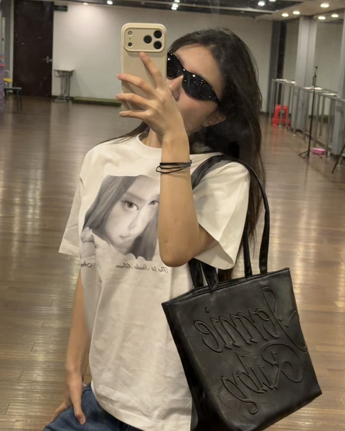 Jennie x Miniso 聯名 Ruby系列 周邊 圓領 上衣 2色