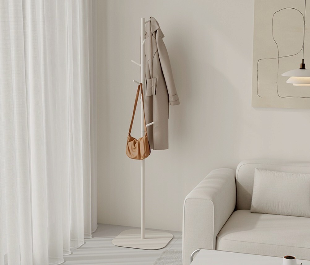 奶油白木質金屬支架衣帽架