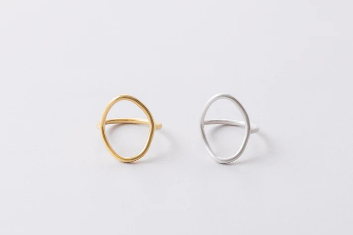 Pisceans - 橢圓流線戒指 / 金色