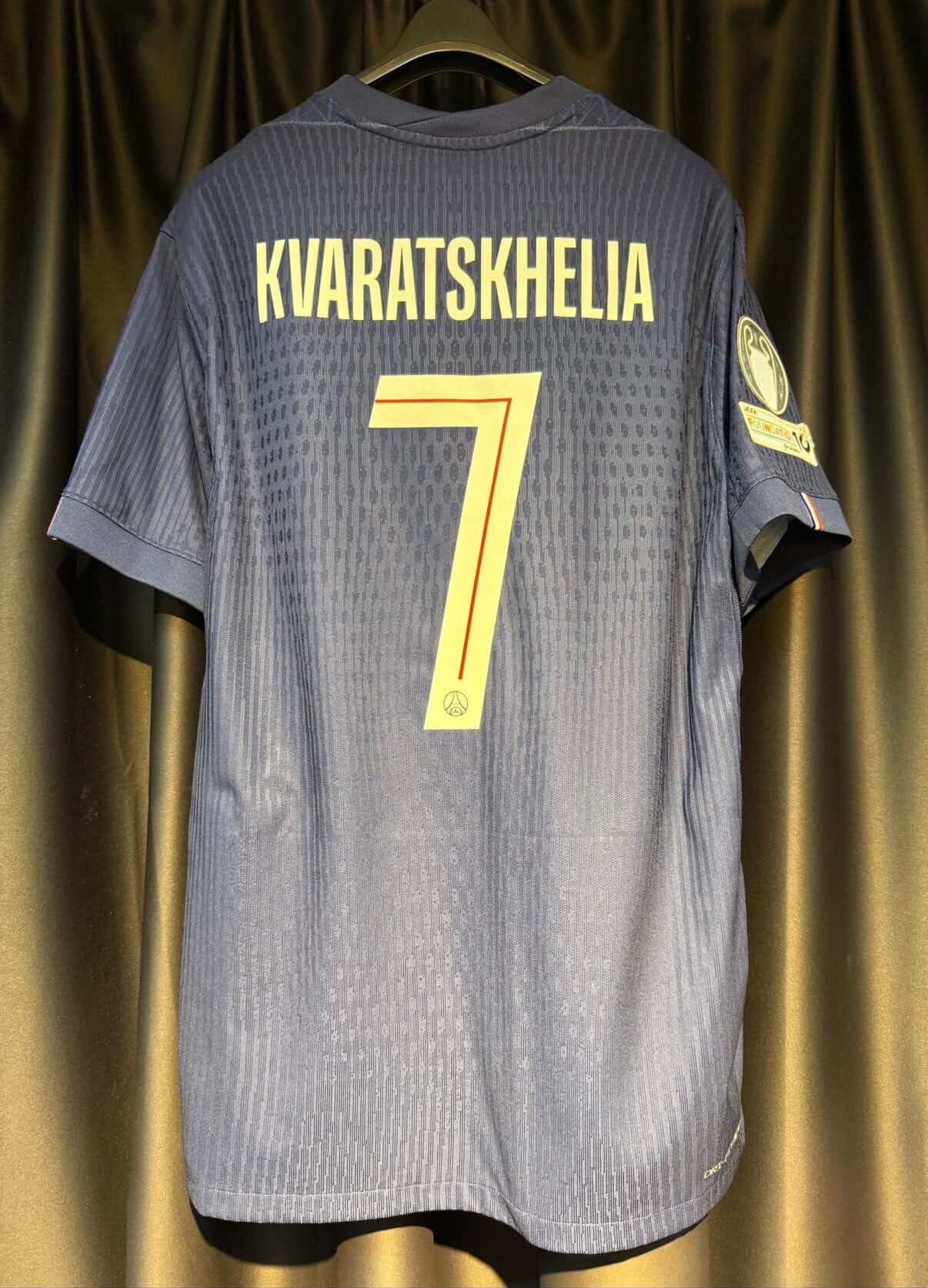 2025/2026 PSG Home Authentic Shirt #7 KVARATSKHELIA (USED , 9/10 )