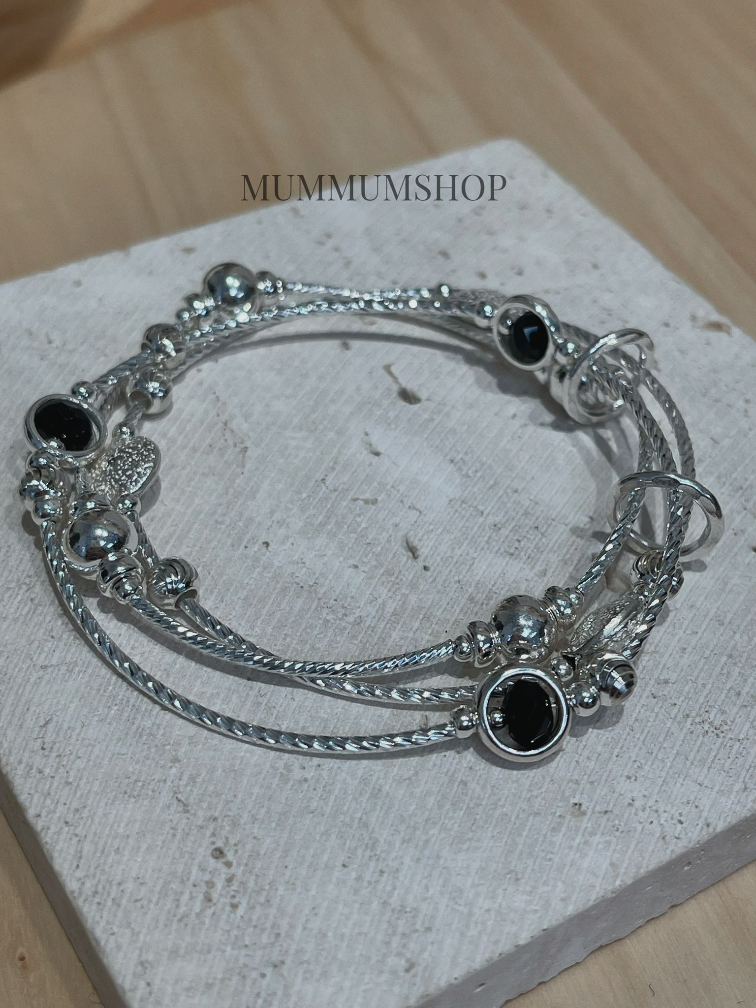 SL13288/三重花亂感黑魔石手鏈