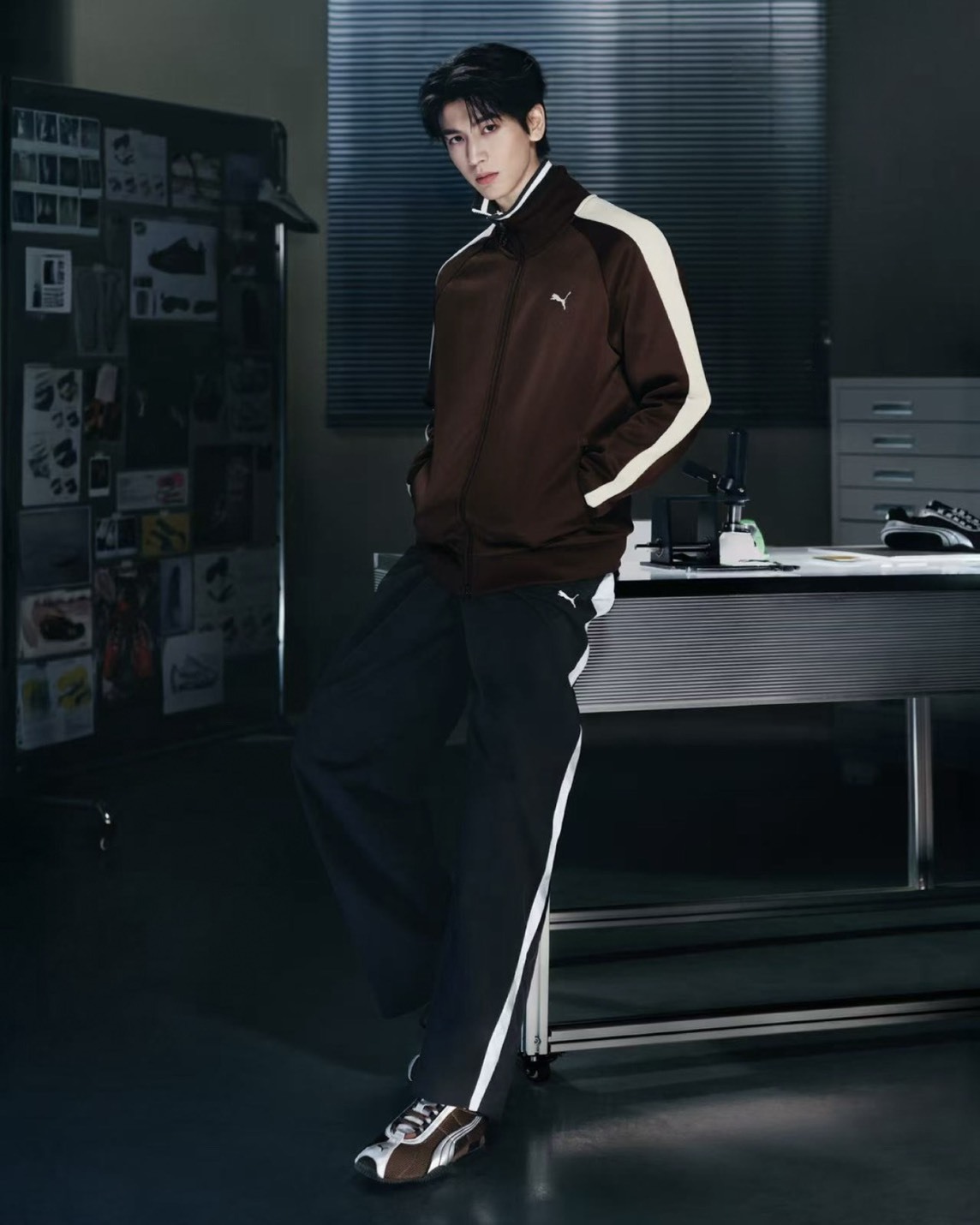 <張凌赫同款>PUMA T7 咖啡色 針織 立領 雙拉鍊 外套