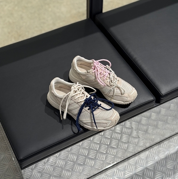 Adidas Adizero Adios OG 日本限定 奶油米白 淡奶茶 復古 慢跑鞋 JQ4277