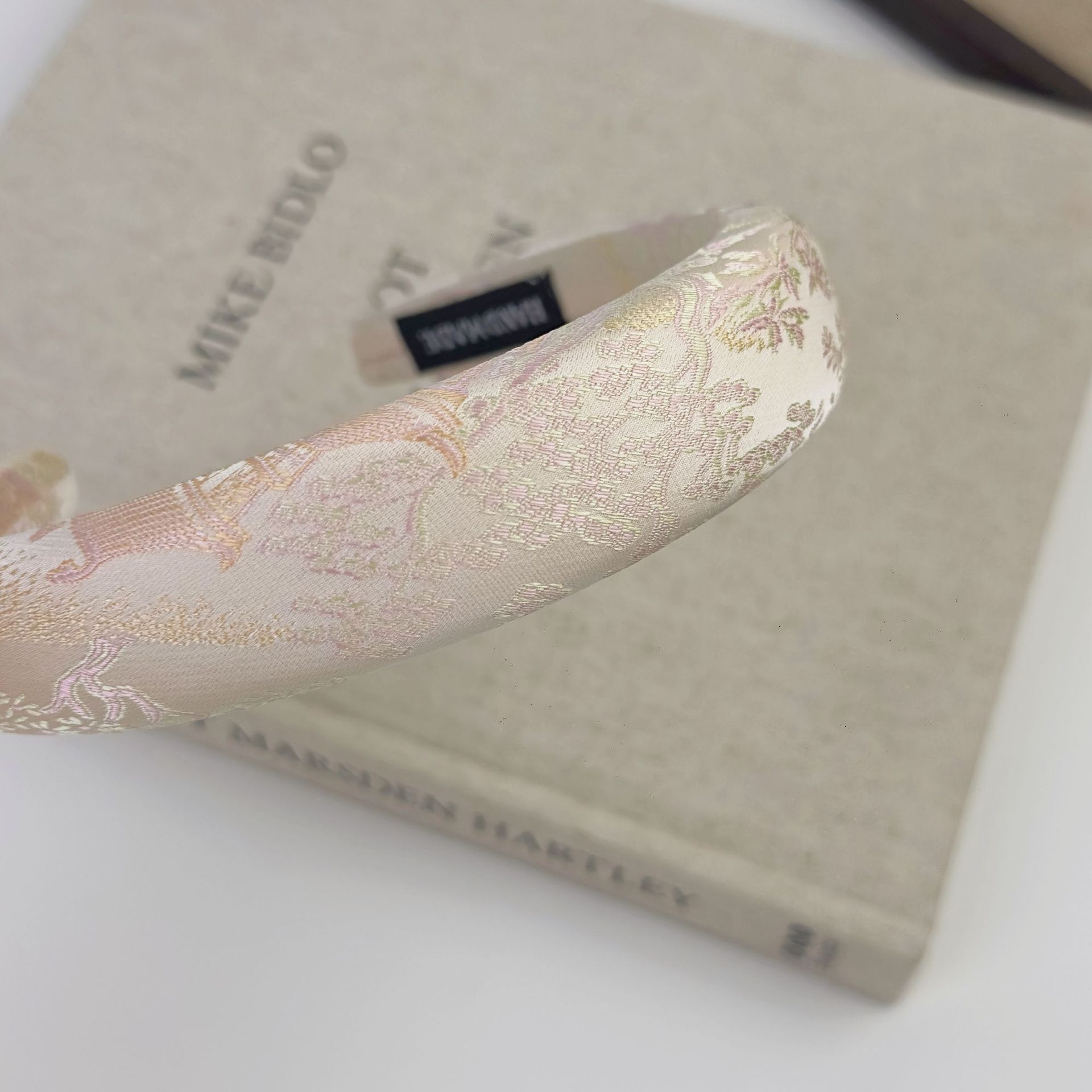 New Chinese Style Embroidered Floral Headband
