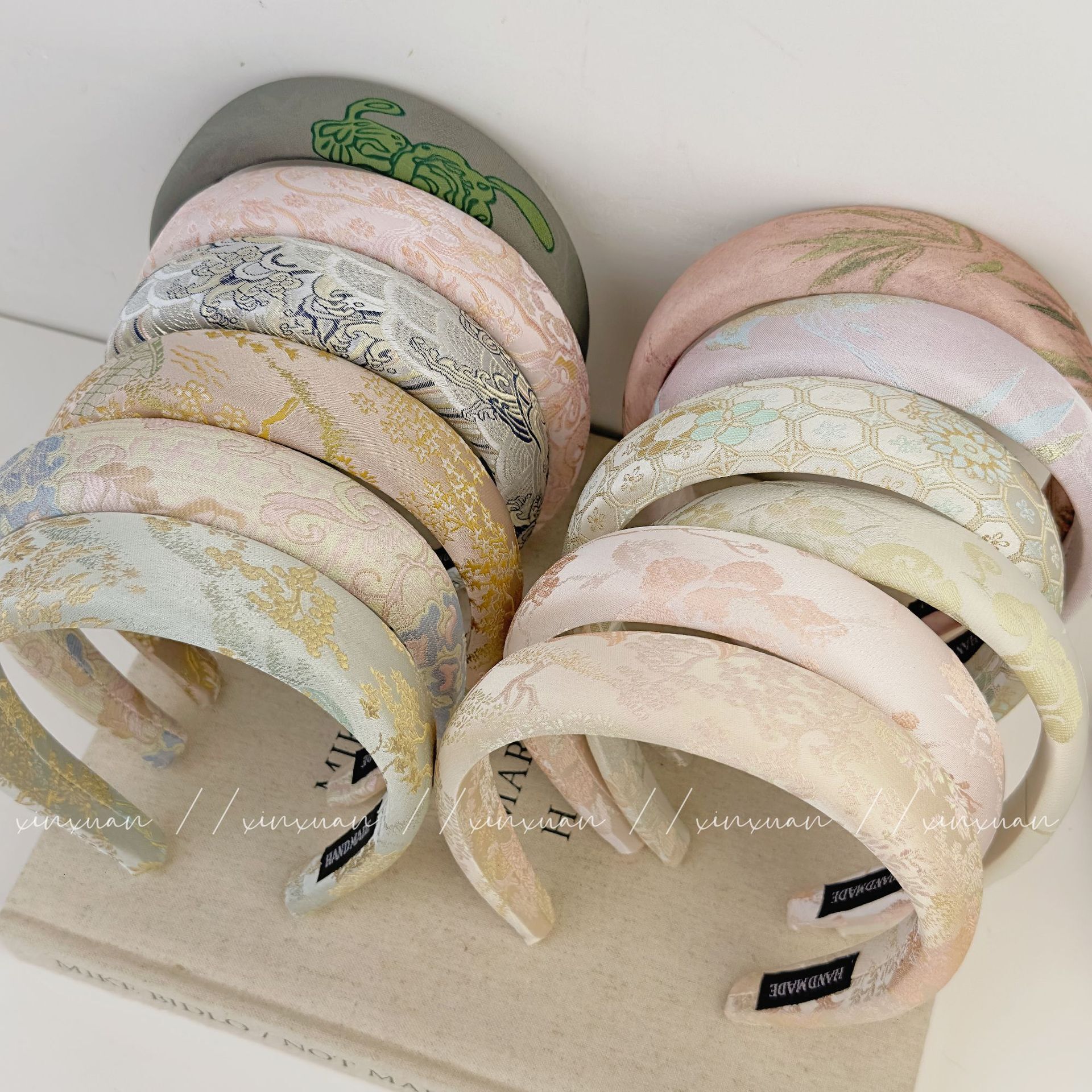 New Chinese Style Embroidered Floral Headband