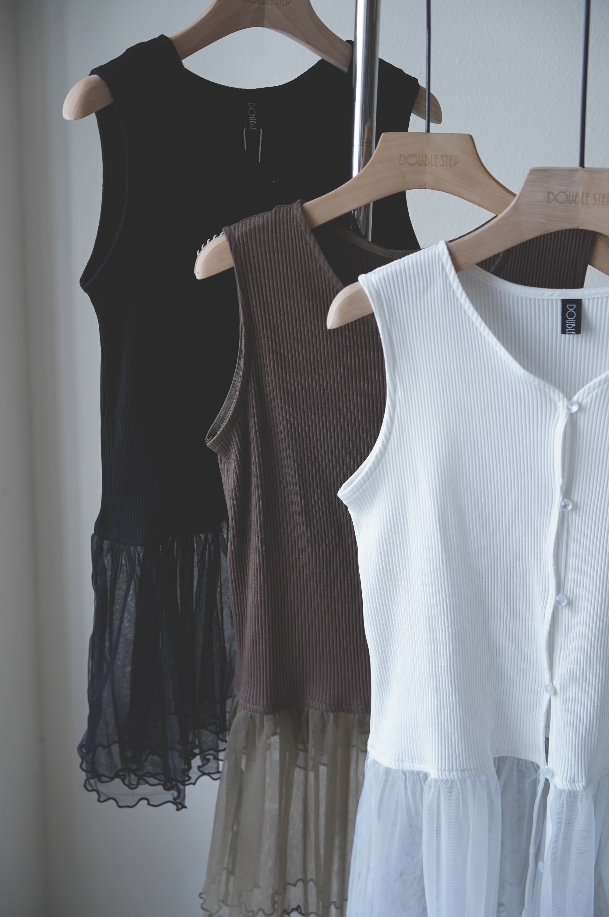 內外搭均可！彈性羅紋紗腳背心外套 - TT61961