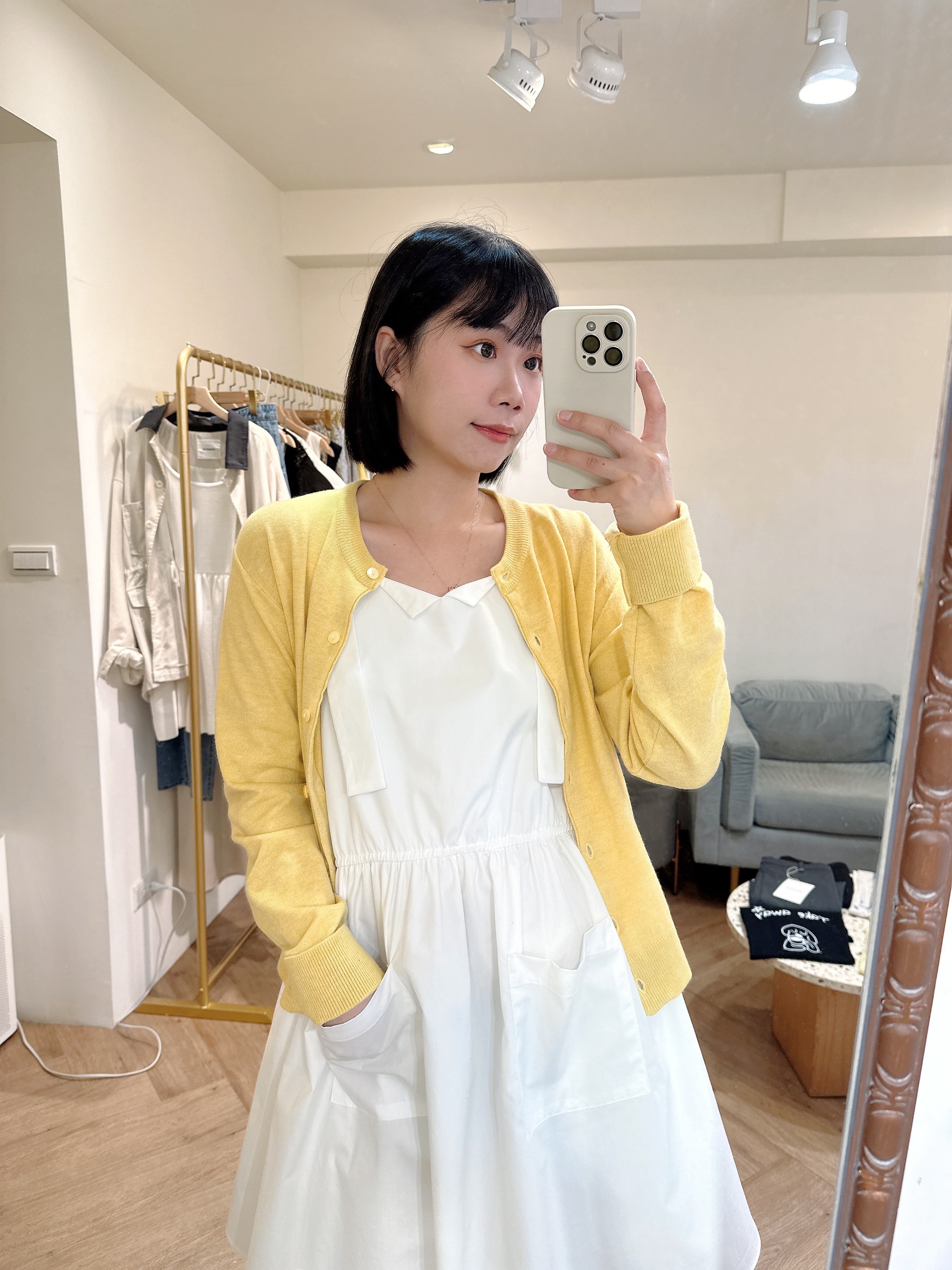 排扣針織小外套